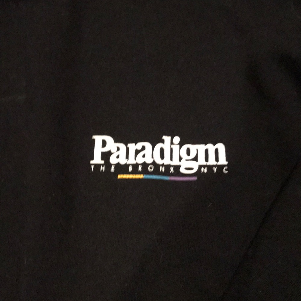 shirt - Picture 2 of 3